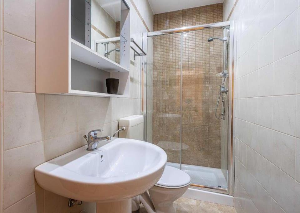 Apartment St Julians Seafront